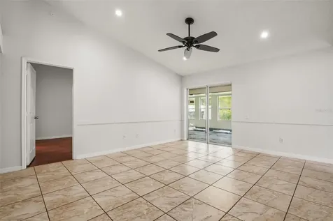 8467 Fort Thomas Way Orlando FL 32822