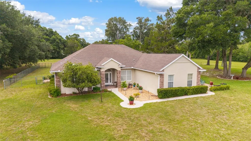 435 NE 155th Street Road Citra FL 32113