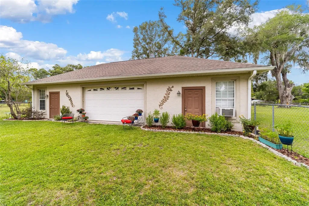 435 NE 155th Street Road Citra FL 32113
