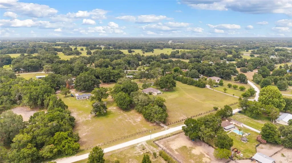 435 NE 155th Street Road Citra FL 32113