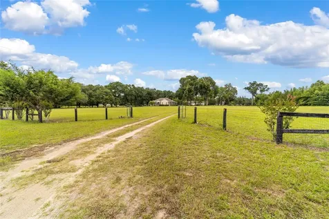 435 NE 155th Street Road Citra FL 32113