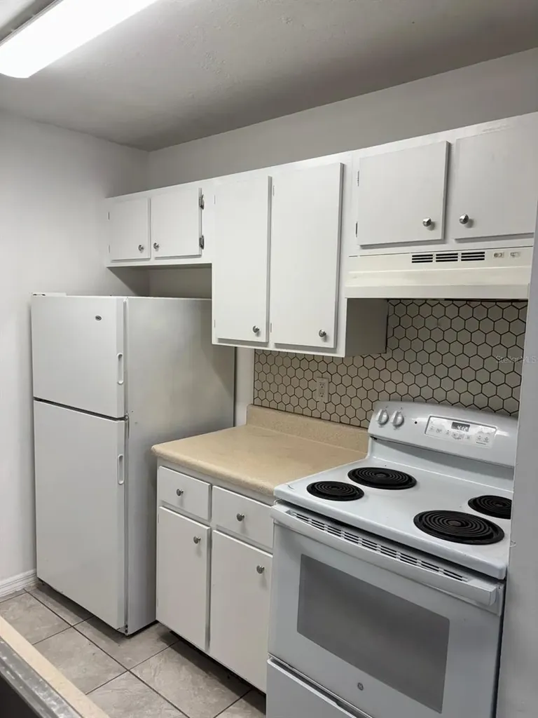6028 Westgate Drive Orlando FL 32835