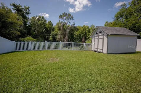 9225 Freedom Hill Drive Seffner FL 33584
