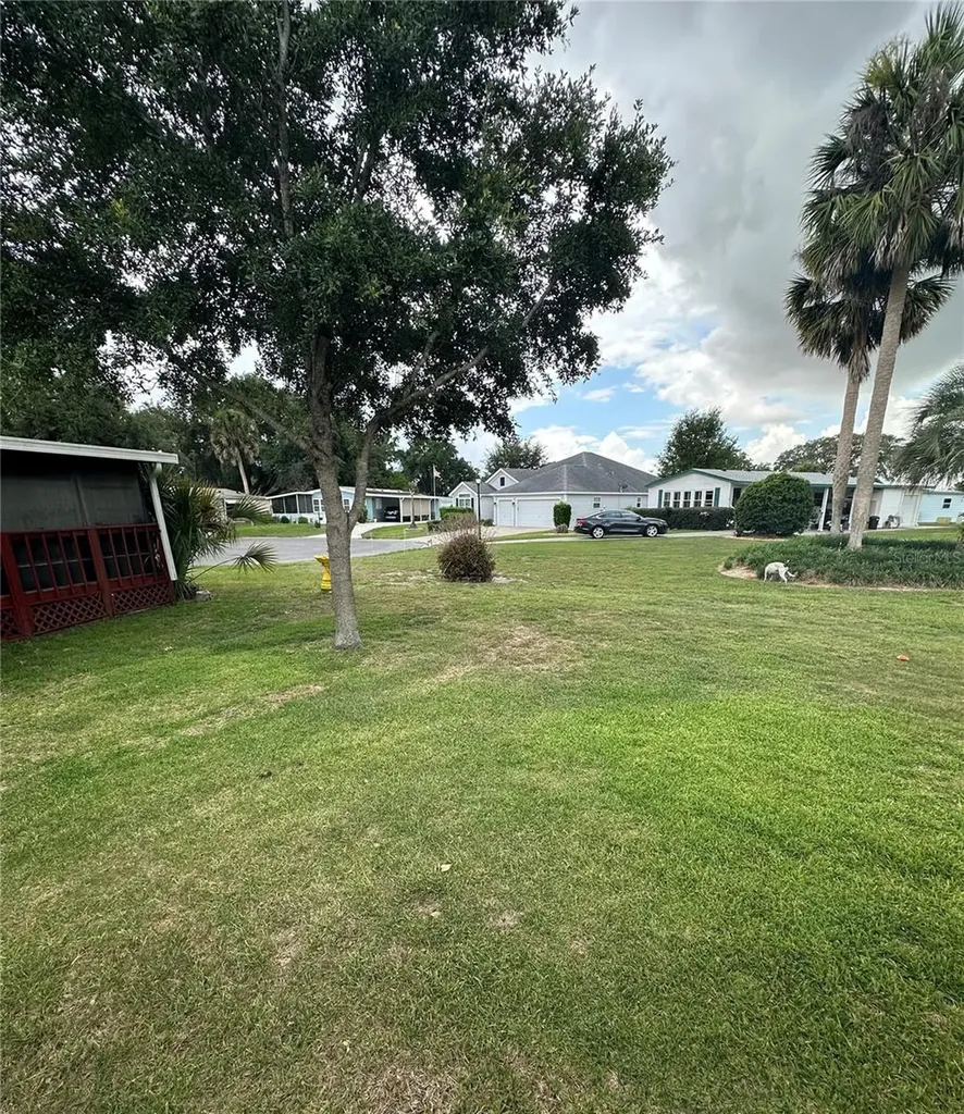 716 Truman Avenue Lady Lake FL 32159