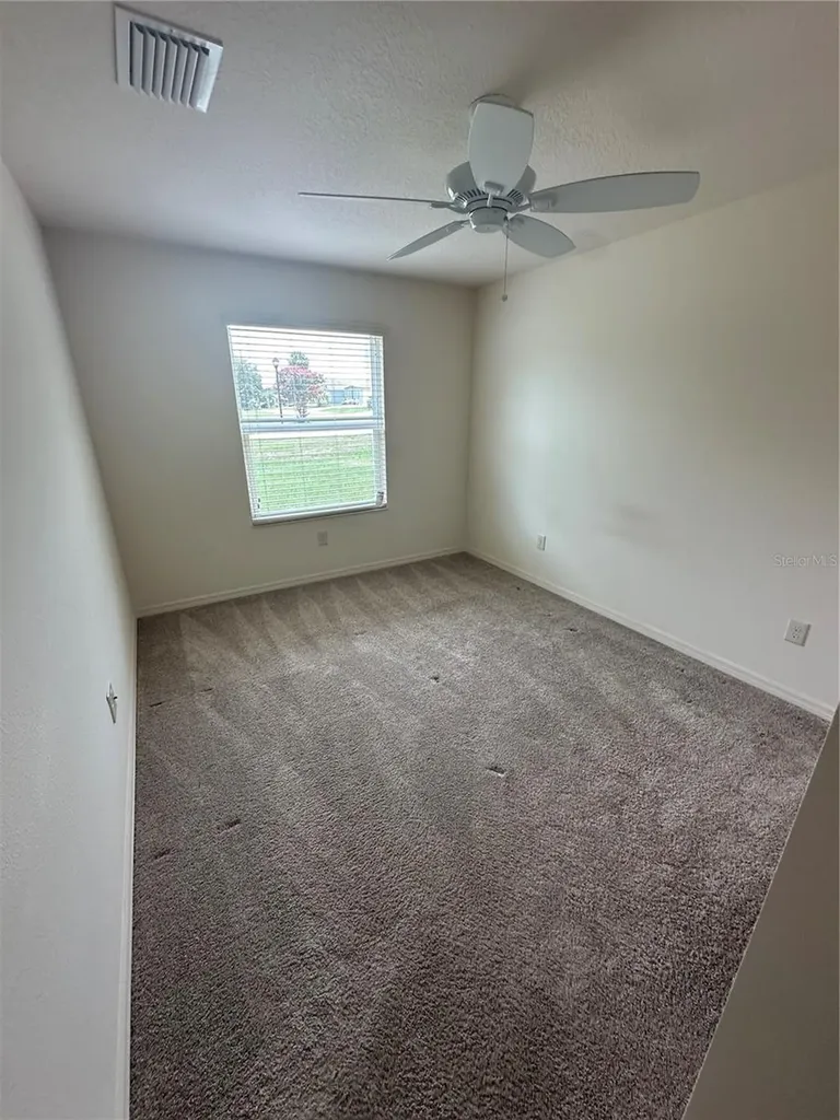 716 Truman Avenue Lady Lake FL 32159