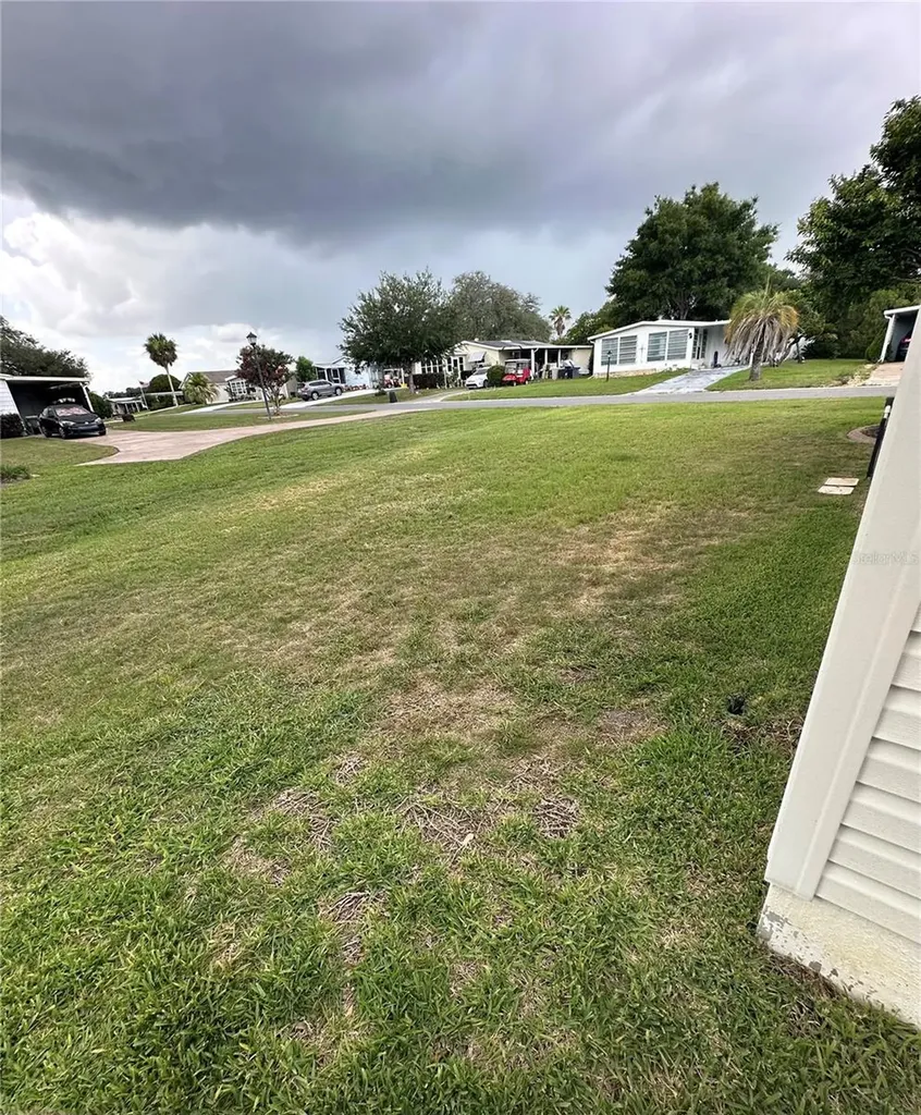 716 Truman Avenue Lady Lake FL 32159