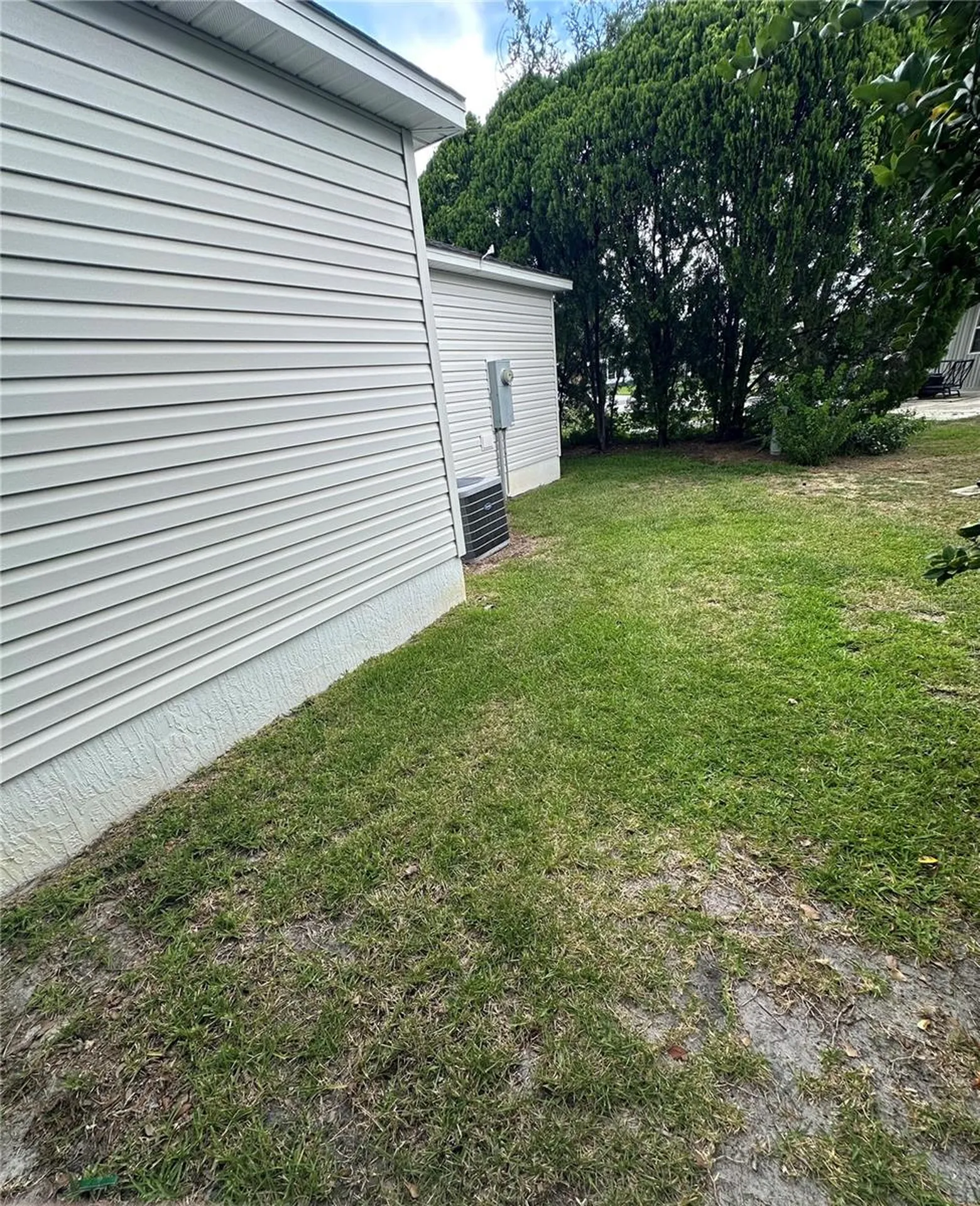 716 Truman Avenue Lady Lake FL 32159