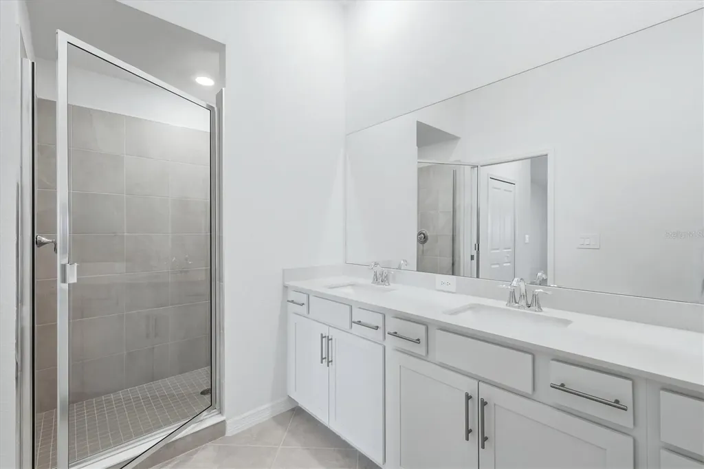 18923 Scallop Loop Bradenton FL 34211