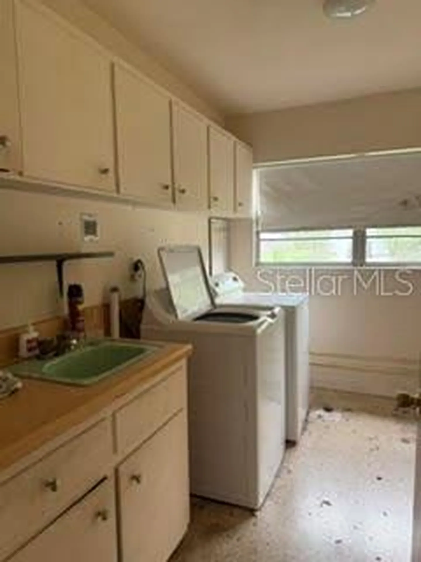 605 Courtney Drive Tampa FL 33617
