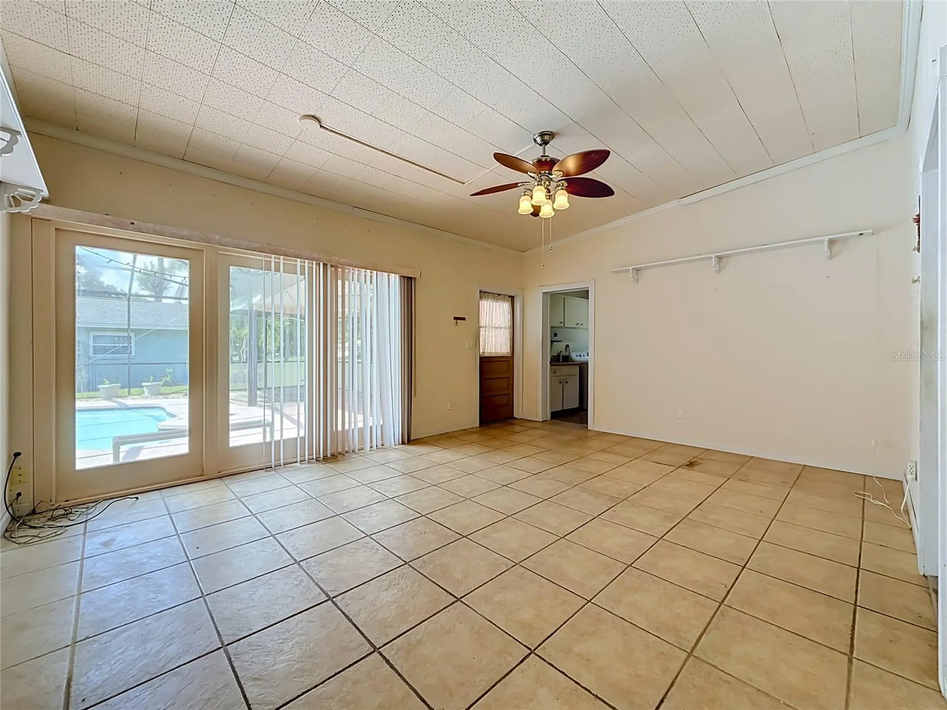 605 Courtney Drive Tampa FL 33617