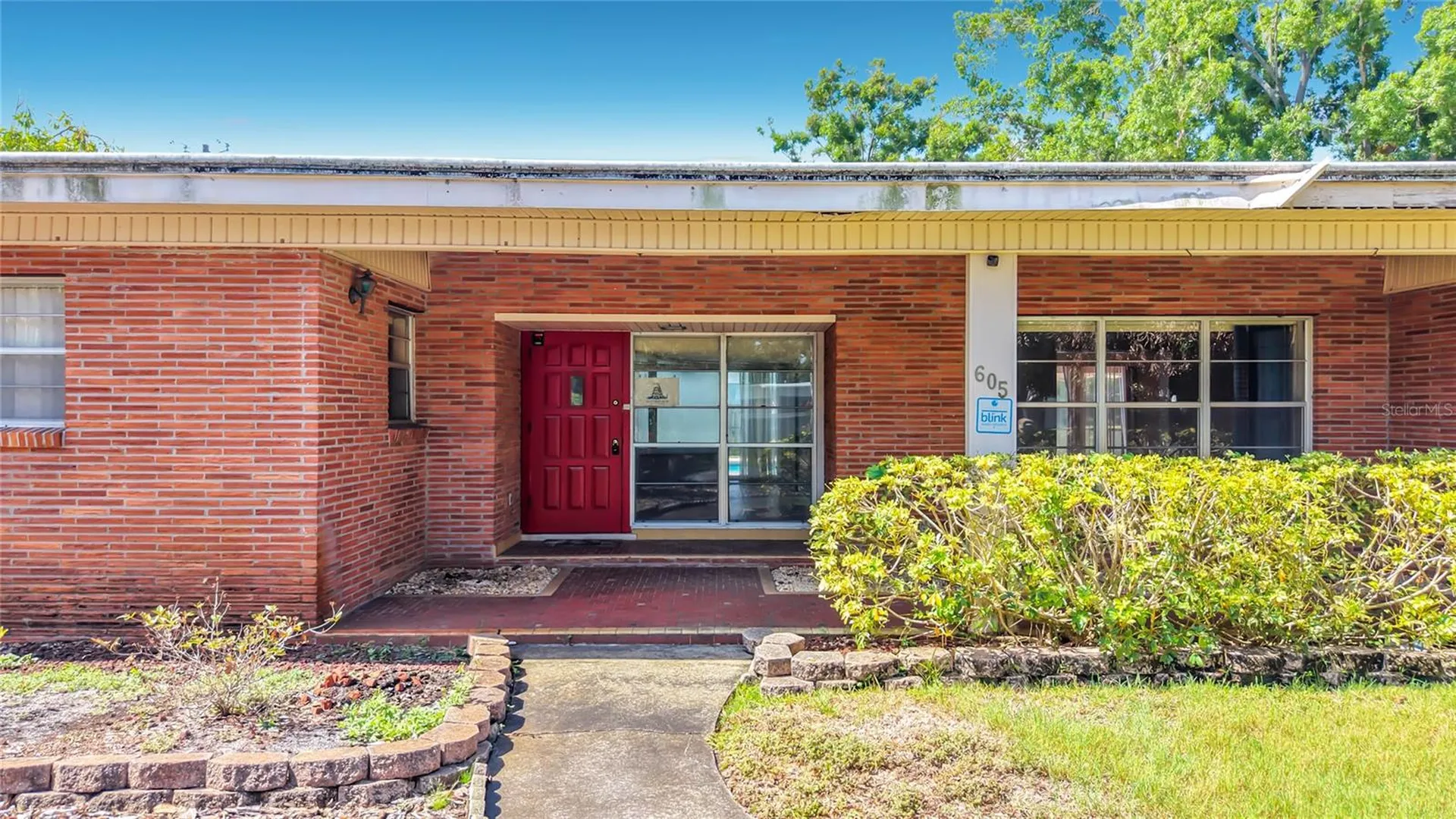 605 Courtney Drive Tampa FL 33617