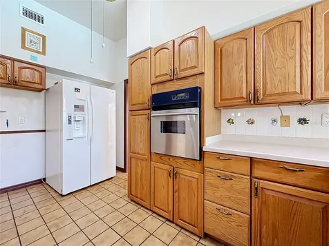 605 Courtney Drive Tampa FL 33617