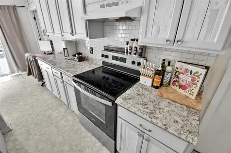 195 Parkview Drive Palm Coast FL 32164