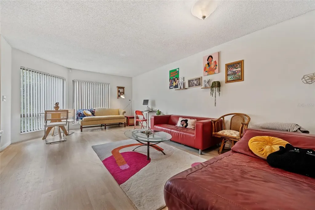 4312 Lakeway Drive Orlando FL 32839