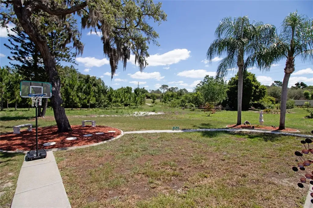 8933 Thoreau Place Hudson FL 34667