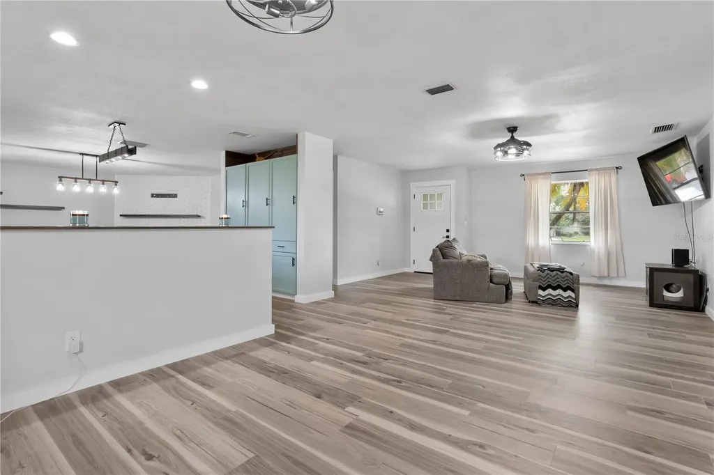 630 E Thelma Street Lake Alfred FL 33850
