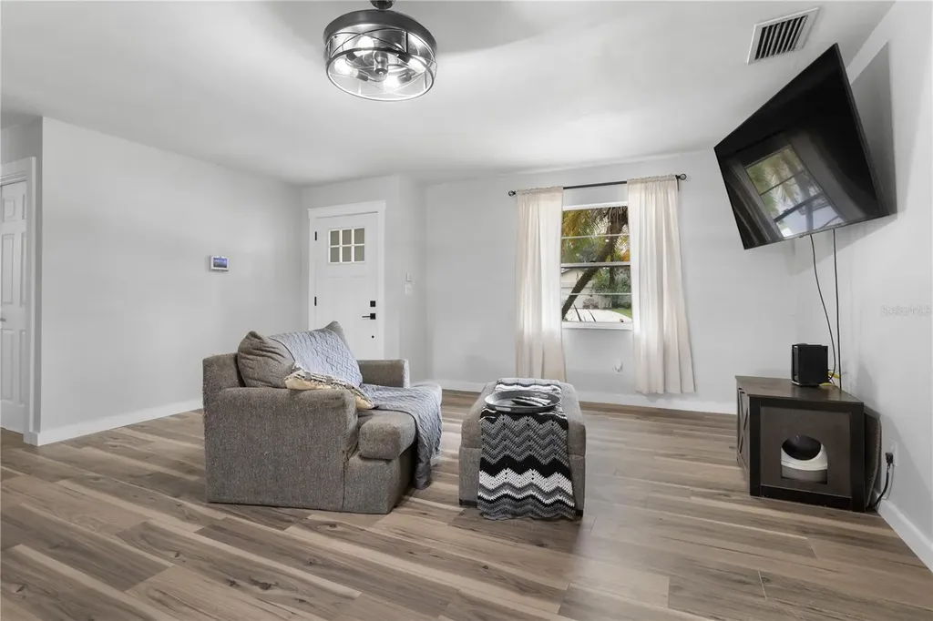 630 E Thelma Street Lake Alfred FL 33850