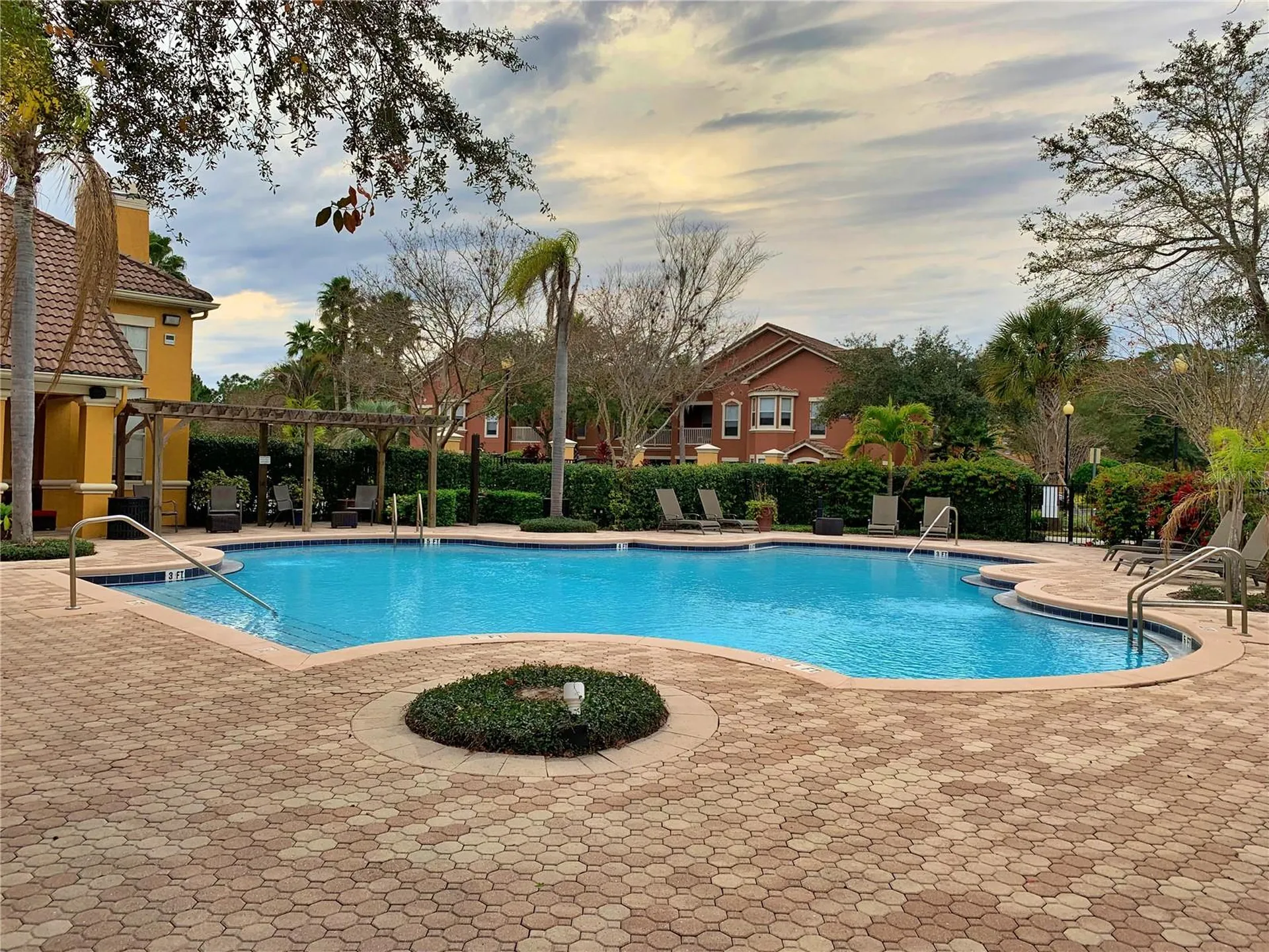 8848 Villa View Circle Orlando FL 32821