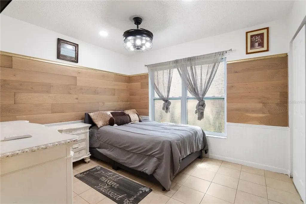 613 Forest Hills Drive Brandon FL 33510