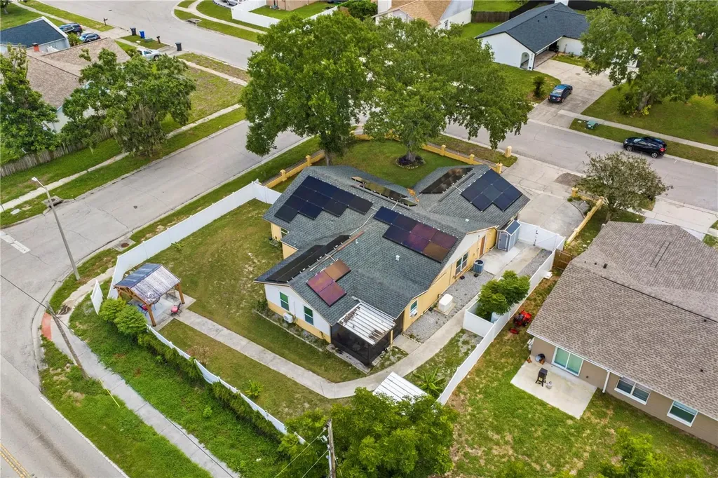 613 Forest Hills Drive Brandon FL 33510