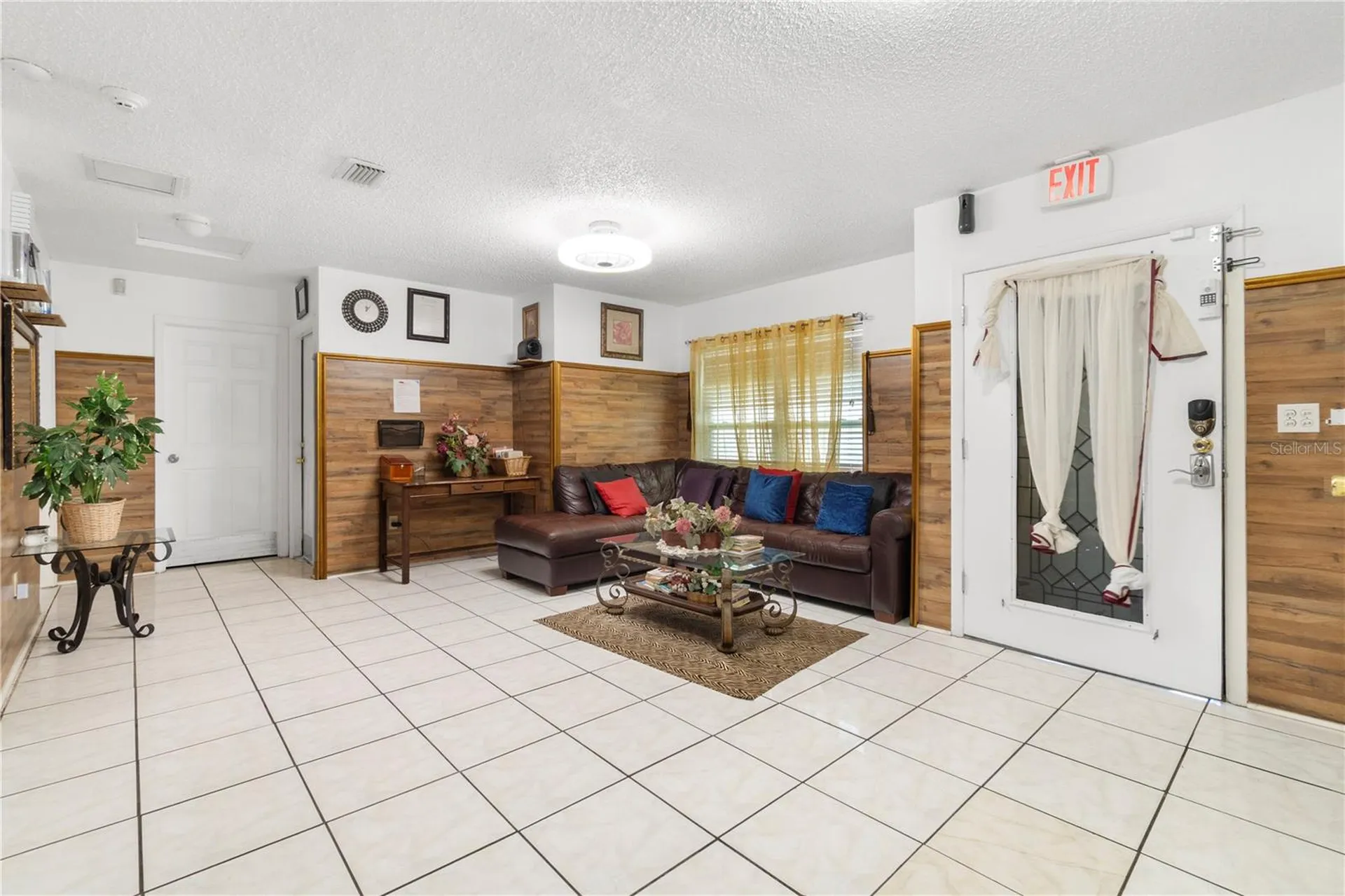 613 Forest Hills Drive Brandon FL 33510