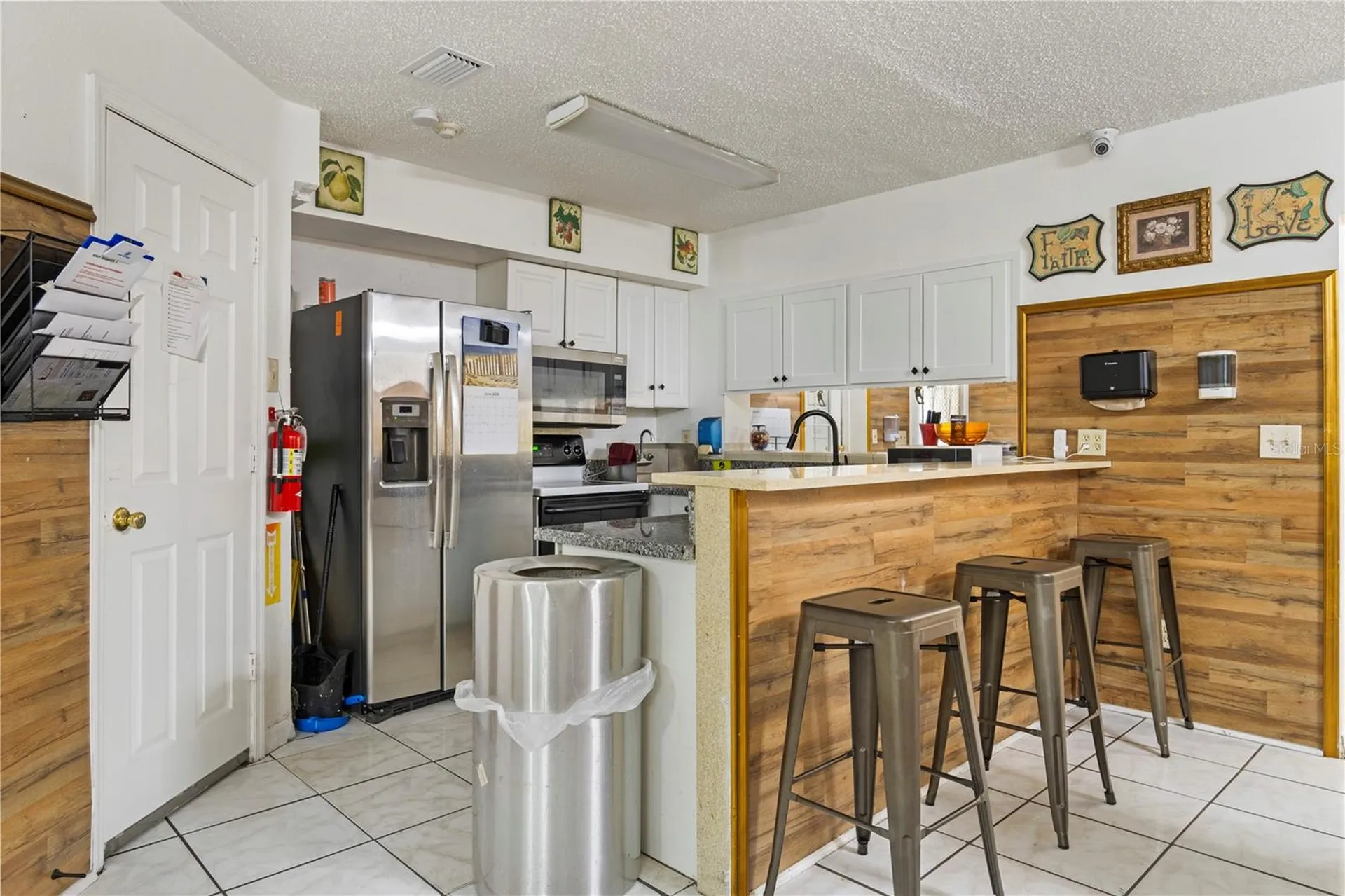 613 Forest Hills Drive Brandon FL 33510