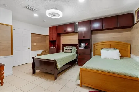 613 Forest Hills Drive Brandon FL 33510