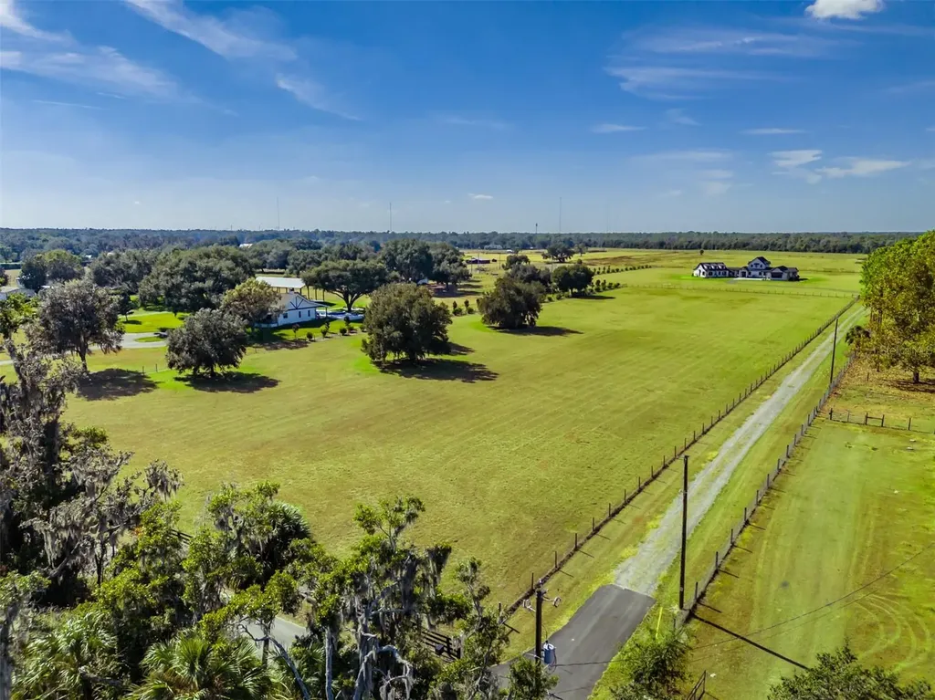3527 Powerline Road Lithia FL 33547