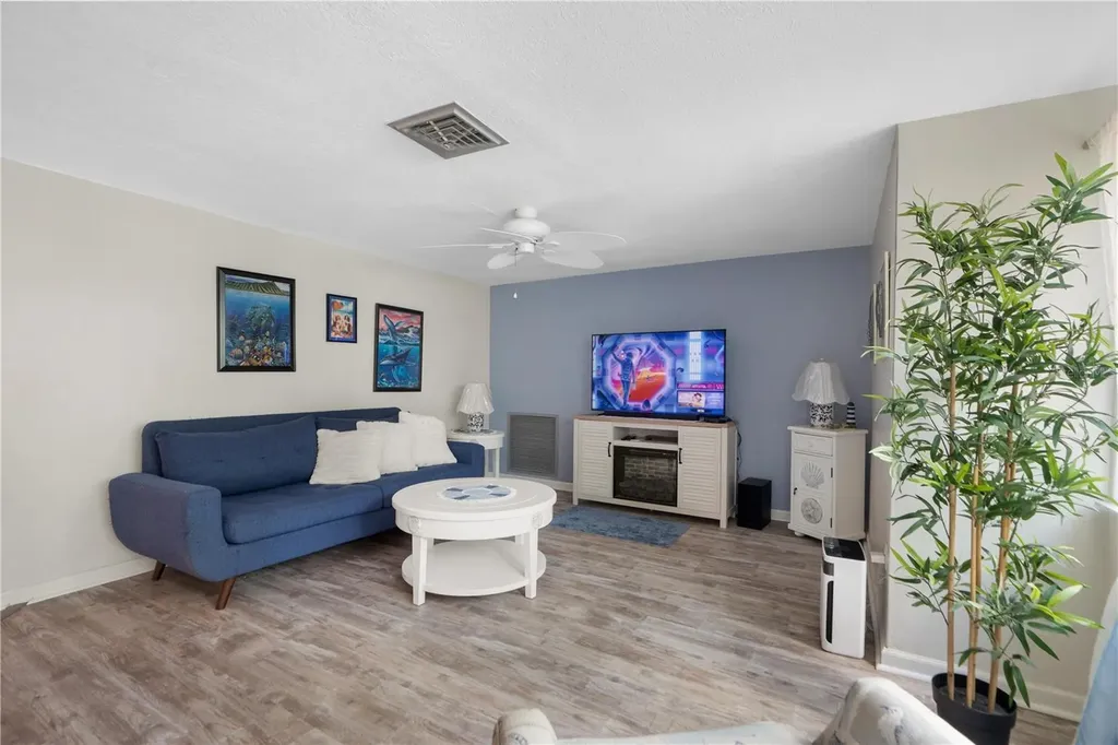 8021 Wildflower Row Hudson FL 34667