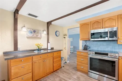 8021 Wildflower Row Hudson FL 34667