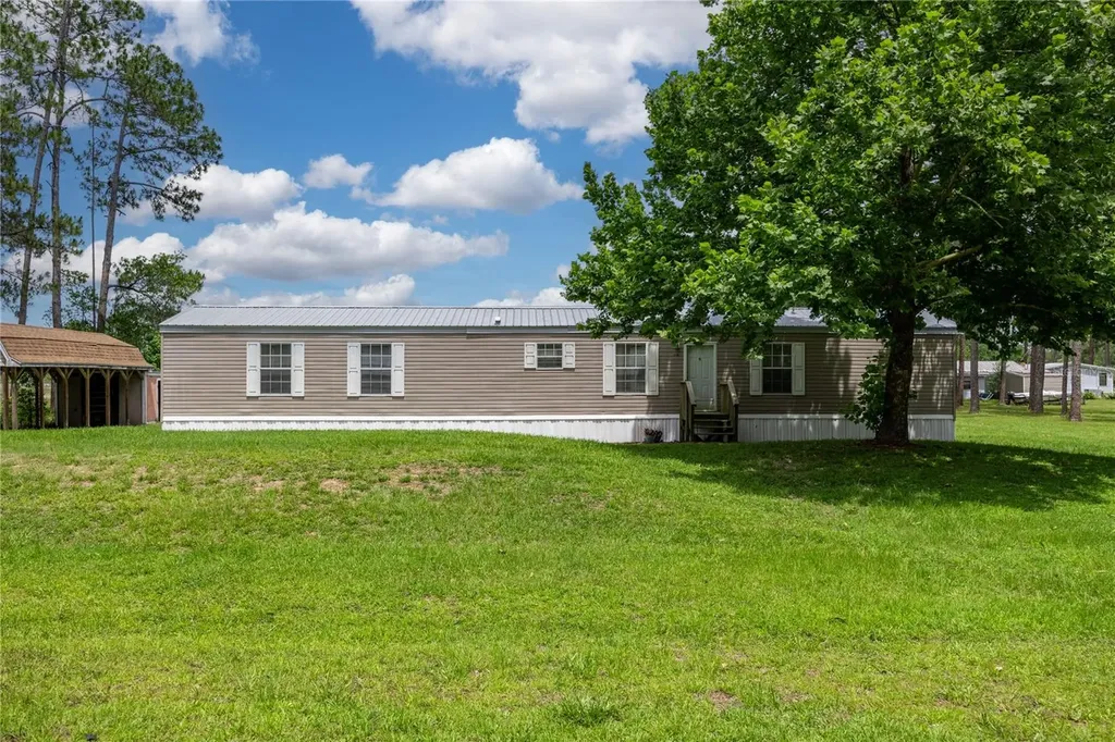 116 Tyler Avenue Interlachen FL 32148