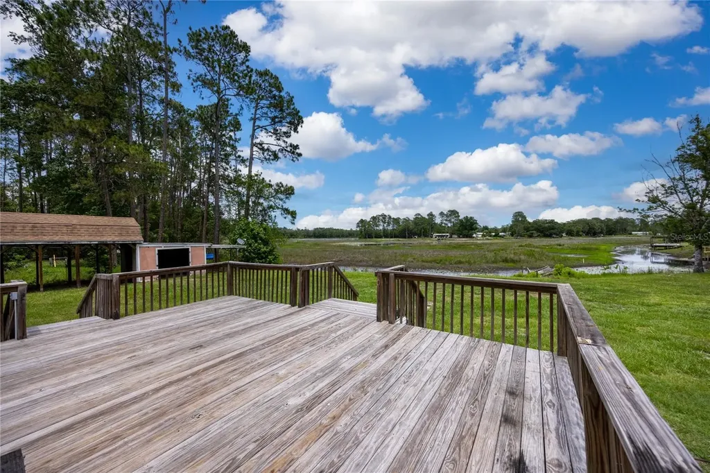 116 Tyler Avenue Interlachen FL 32148