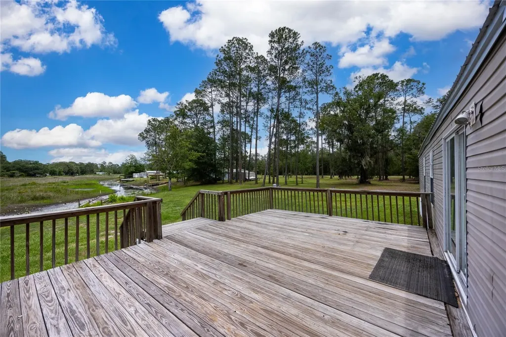 116 Tyler Avenue Interlachen FL 32148