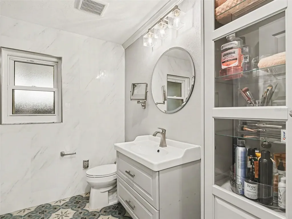 2344 Temple Street Sarasota FL 34237