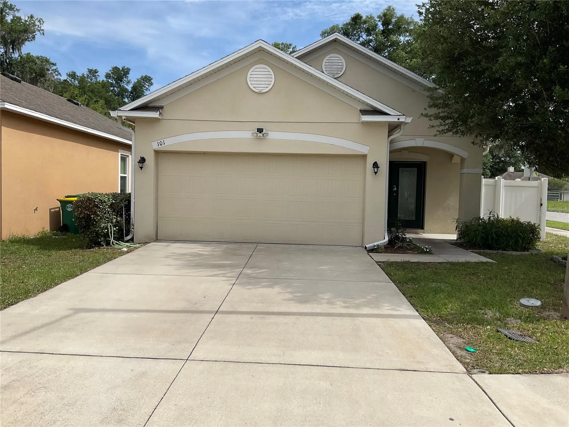 101 Hurst Court Deland FL 32724