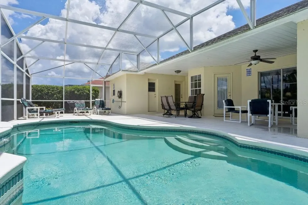 2802 Drifting Lilly Loop Kissimmee FL 34747