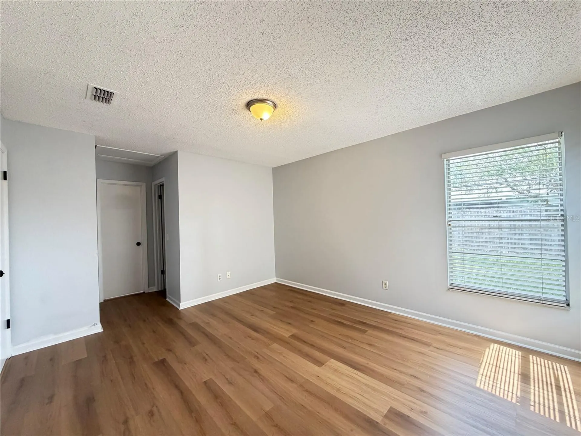 9923 Castleton Street Orlando FL 32817
