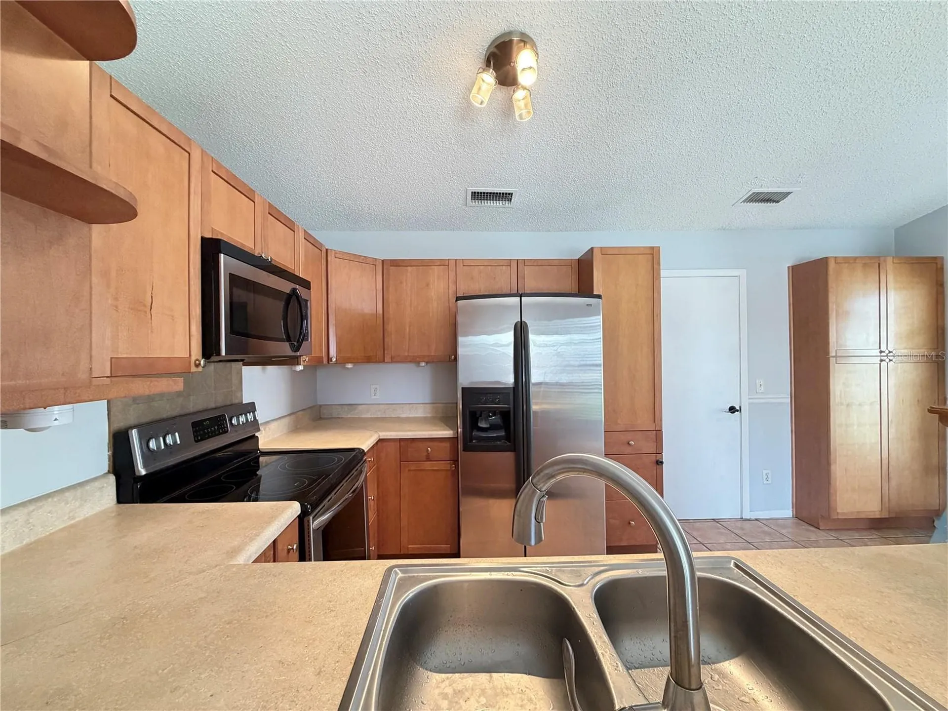 9923 Castleton Street Orlando FL 32817