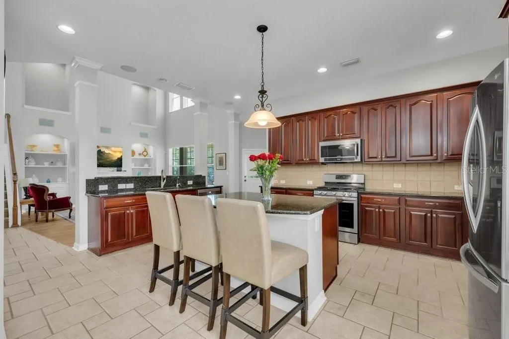 16007 Mulberrypark Circle Lithia FL 33547