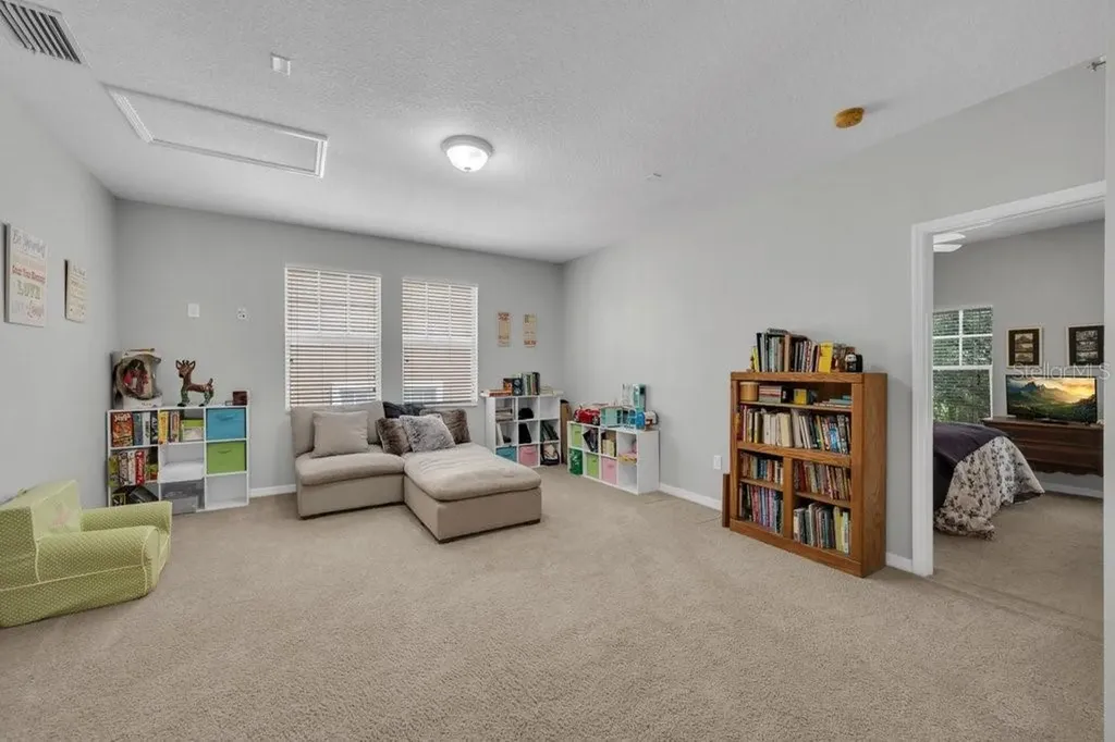 16007 Mulberrypark Circle Lithia FL 33547