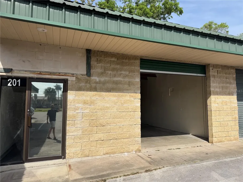 1706 N Magnolia Avenue Ocala FL 34475