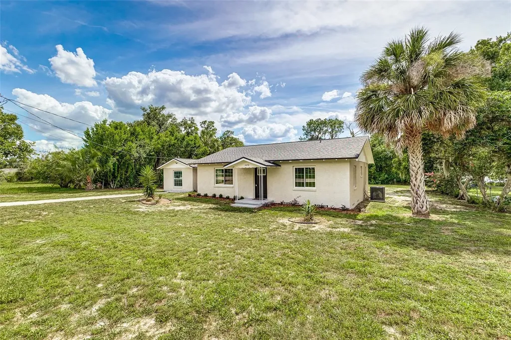 1470 Carolina Avenue Mulberry FL 33860