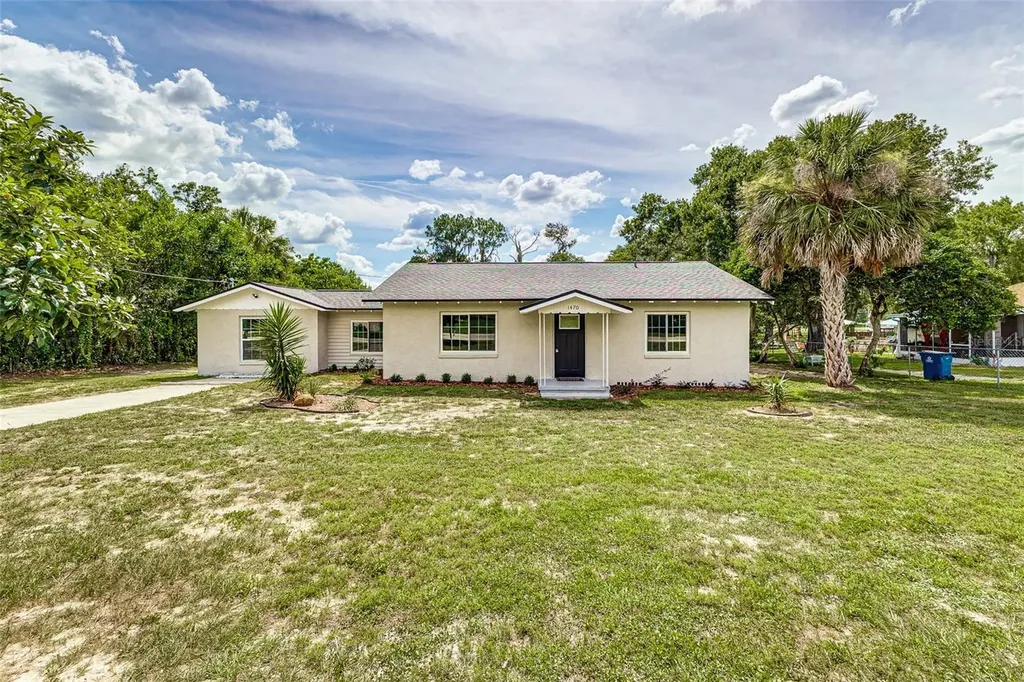 1470 Carolina Avenue Mulberry FL 33860