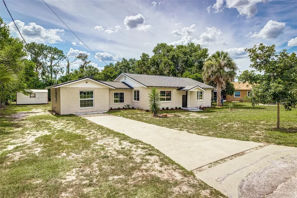 1470 Carolina Avenue Mulberry FL 33860