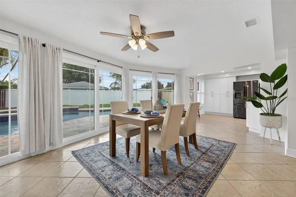 1022 Eden Isle Drive NE St Petersburg FL 33704