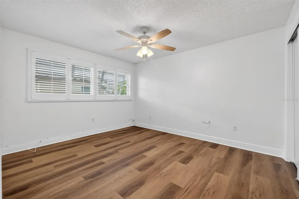 1022 Eden Isle Drive NE St Petersburg FL 33704