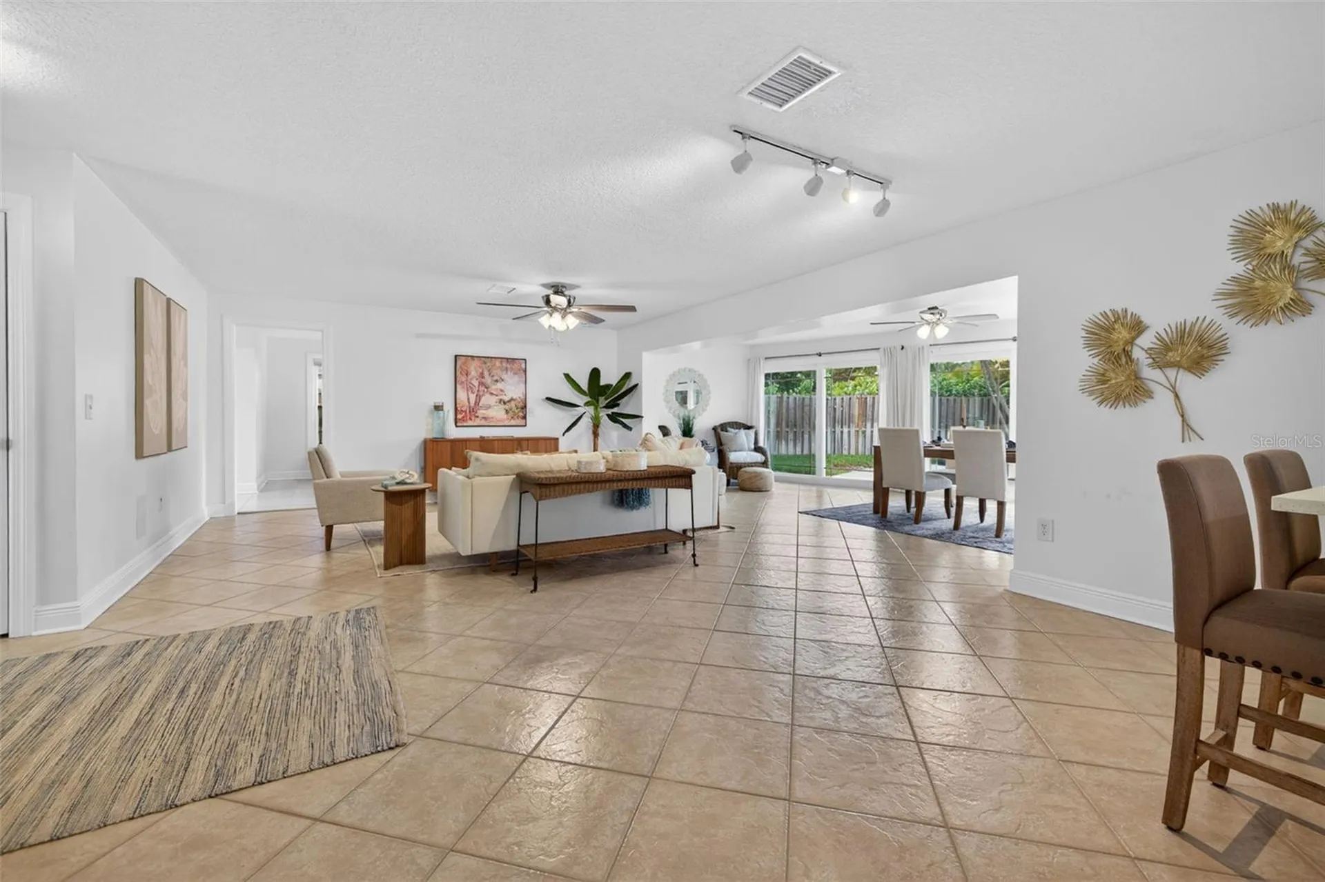 1022 Eden Isle Drive NE St Petersburg FL 33704