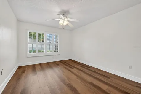 1022 Eden Isle Drive NE St Petersburg FL 33704