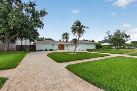 1022 Eden Isle Drive NE St Petersburg FL 33704