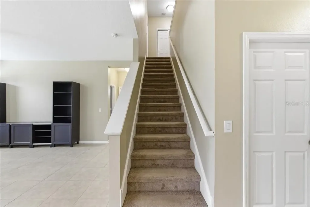 5105 Oakline View Drive Lithia FL 33547